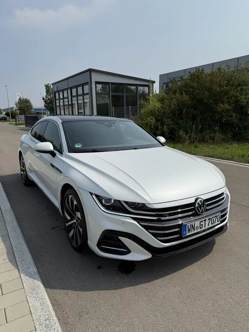 Volkswagen Arteon 2.0 TDI SCR DSG R-Line - 1