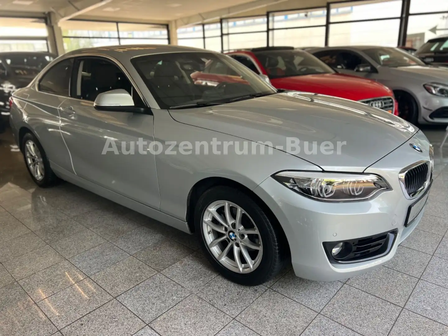 BMW 218 Baureihe 2 Coupe 218 i Advantage Silber - 2