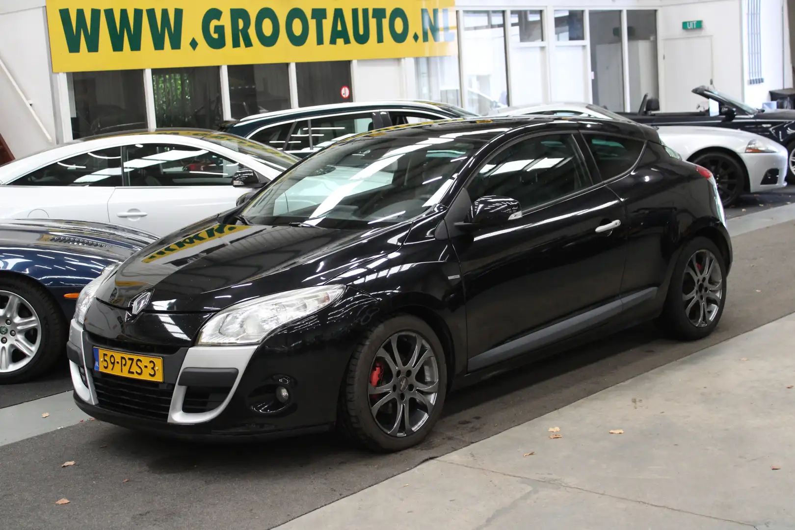 Renault Megane Coupé 1.4 TCe Bose Panoramadak, Airco, Navigatie, Zwart - 1
