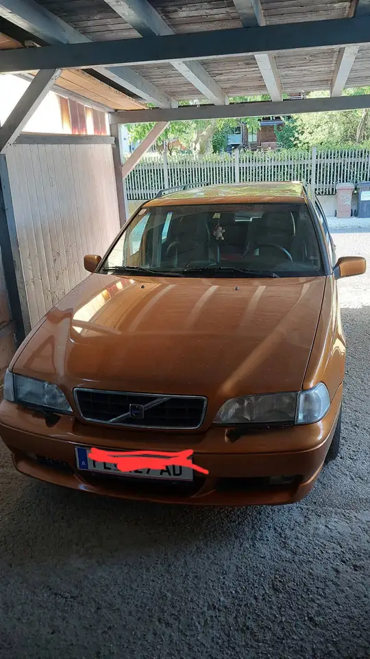 Volvo V70