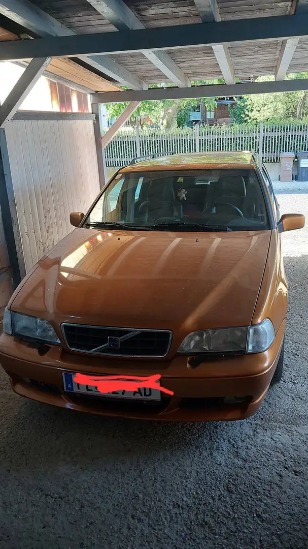 Volvo V70 V70 R Aut. Orange - 1