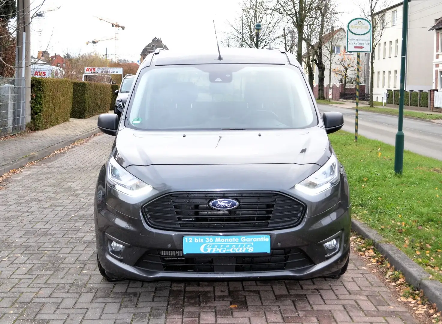 Ford Tourneo Connect L2 Navi,Xen,ACC, Garant. Grijs - 2