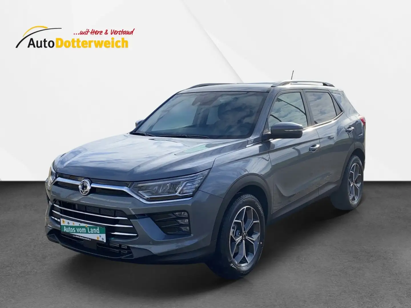SsangYong Korando Sapphire 1.6 D 2WD "inkl. Winterräder Grau - 1