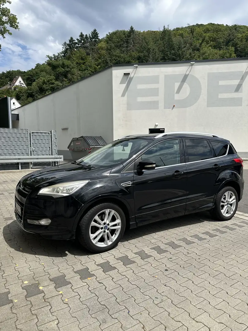 Ford Kuga 2.0 TDCi 4x4 Aut. Individual - 2