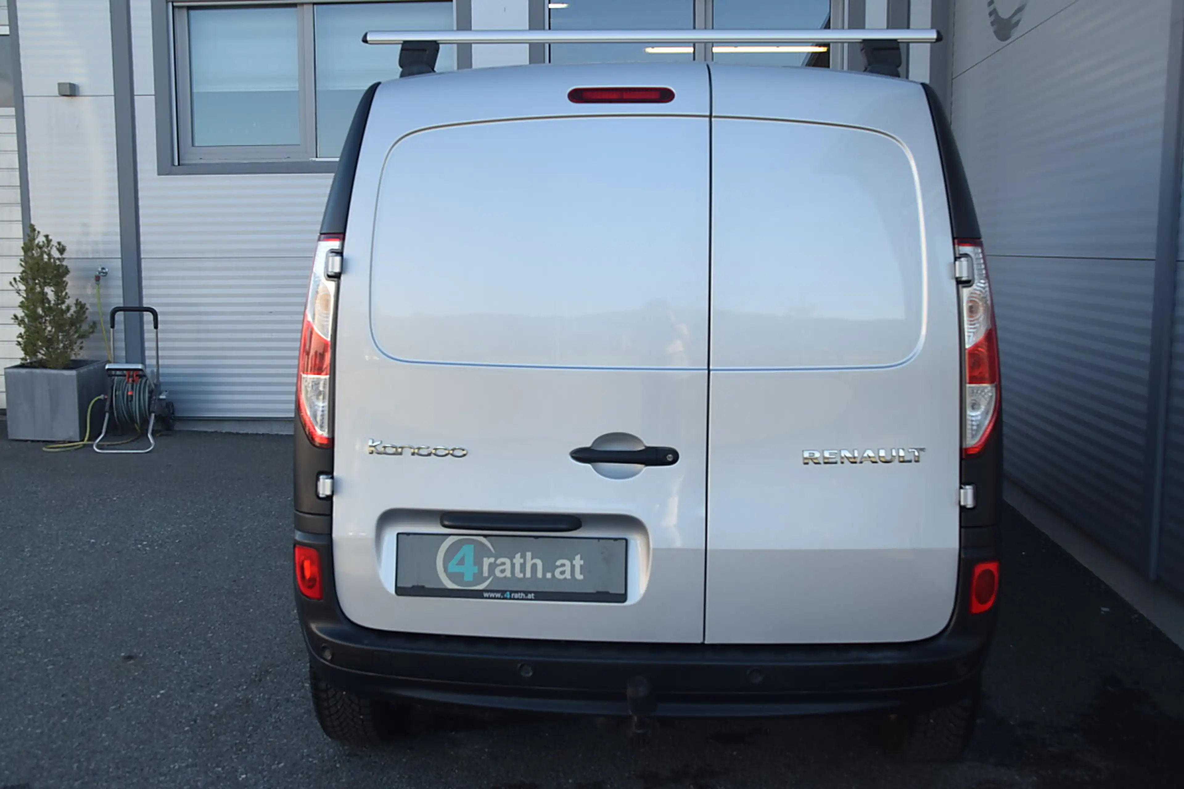 Renault Kangoo Express Compact ENERGY dCi 75 EU6 AHK — photo 5