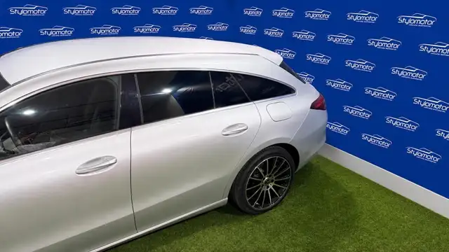 Mercedes-Benz CLA view 25