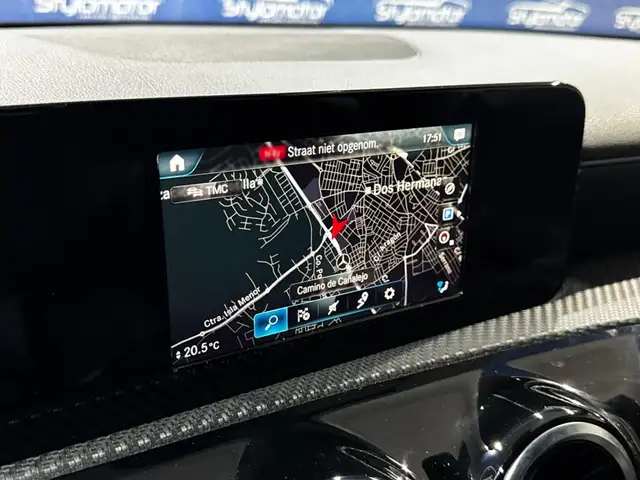 Mercedes-Benz Cla view 2