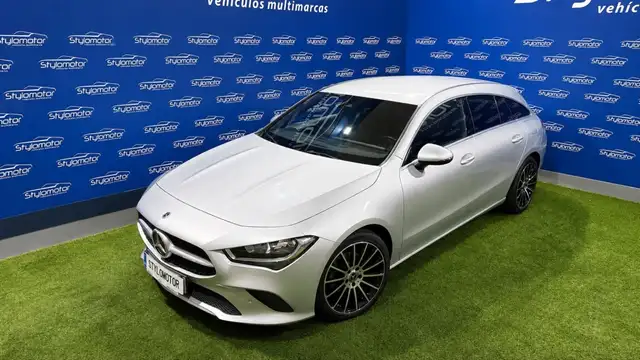 Mercedes-Benz CLA view 30