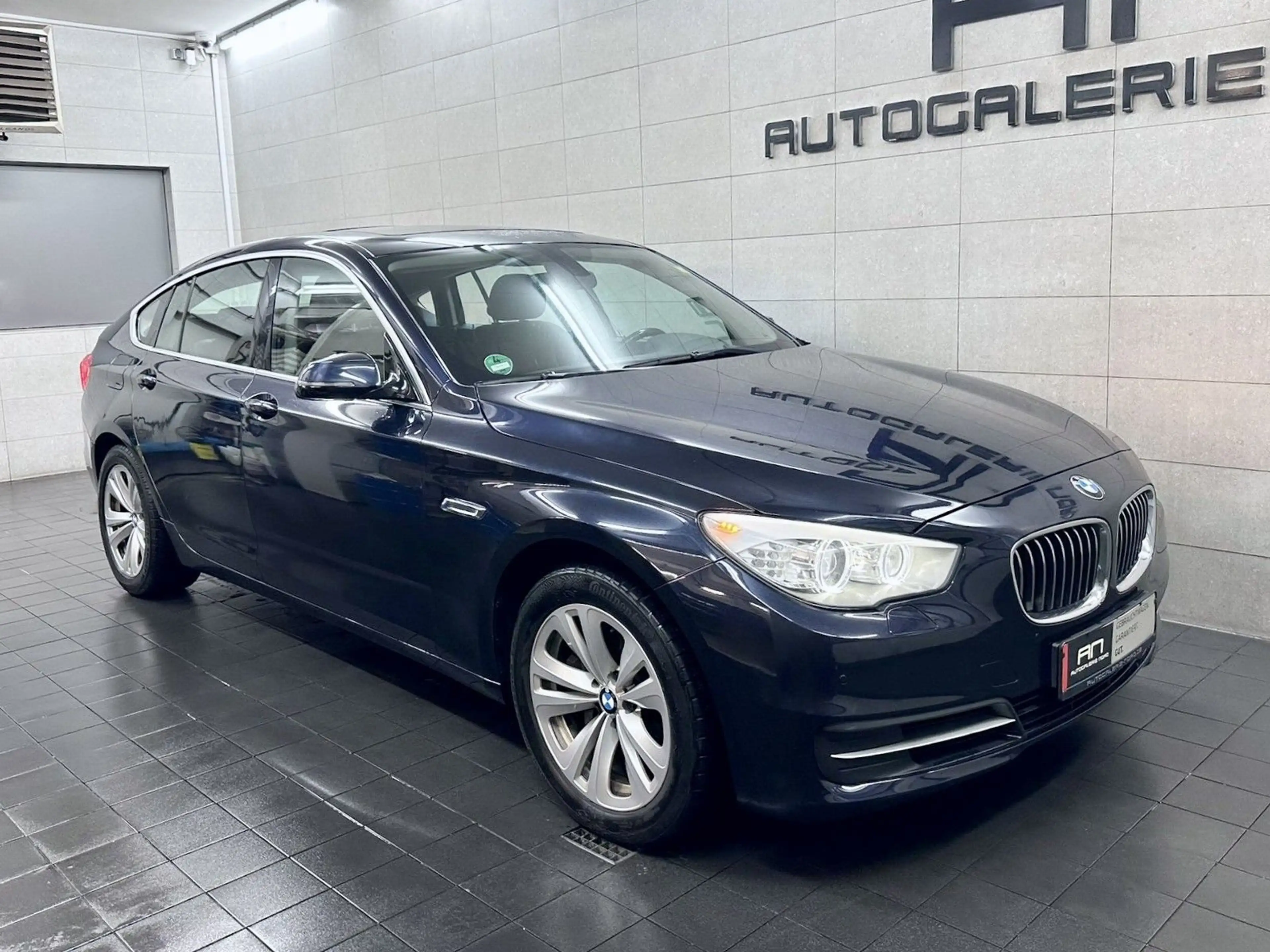 BMW 535 Pano+Leder-Dakota+NaviProf. — photo 4