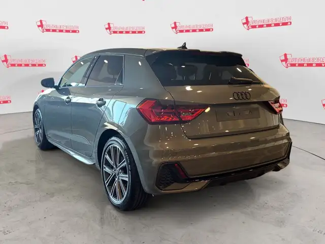 Audi A1 view 2