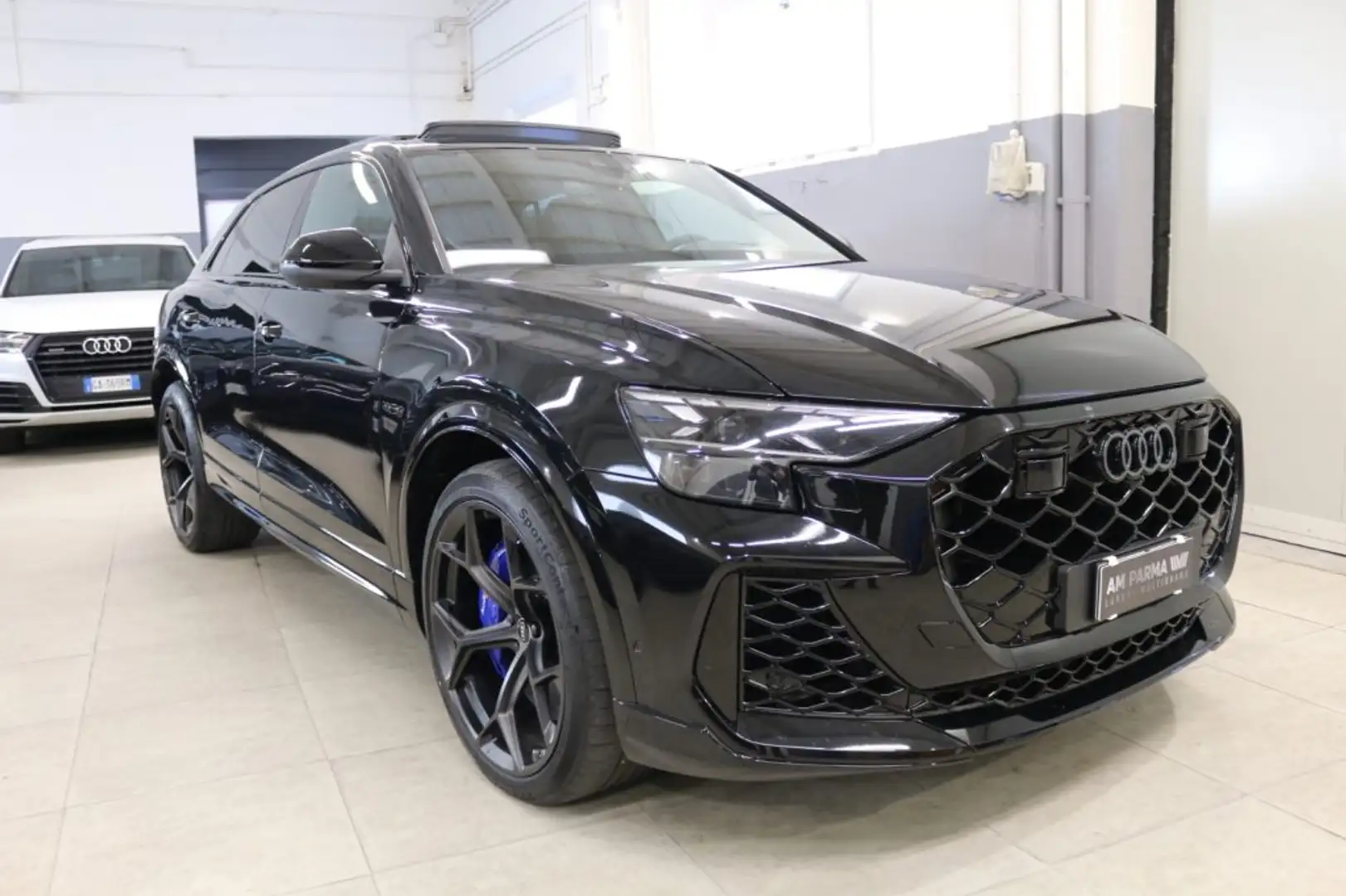 Audi RS Q8 Performance 640CV "" Km 27000 "" NEW MODEL "" Noir - 1