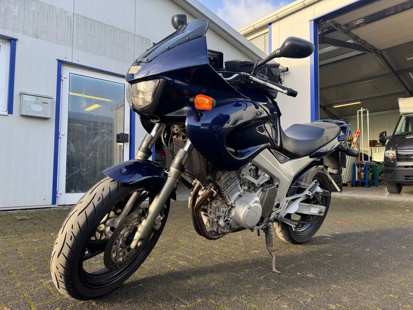 Yamaha TDM 850 nur 30.200km HU 04/26 Reifen-Kette ca50% Modrá - 1