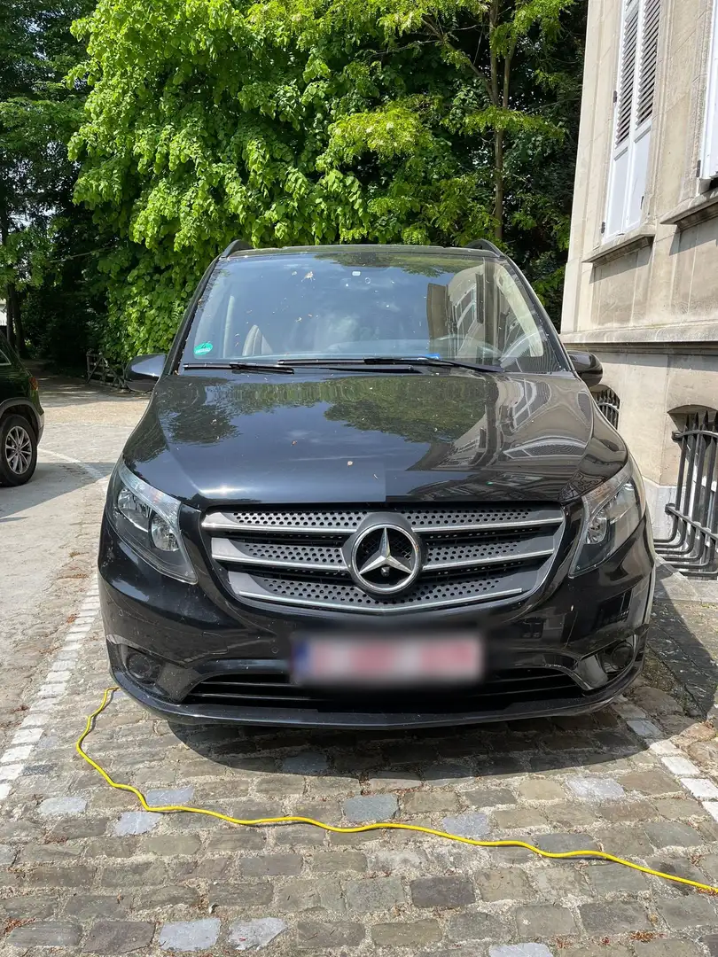Mercedes-Benz Vito VIP Business Luxury Saloon Vito Tourer Zwart - 2