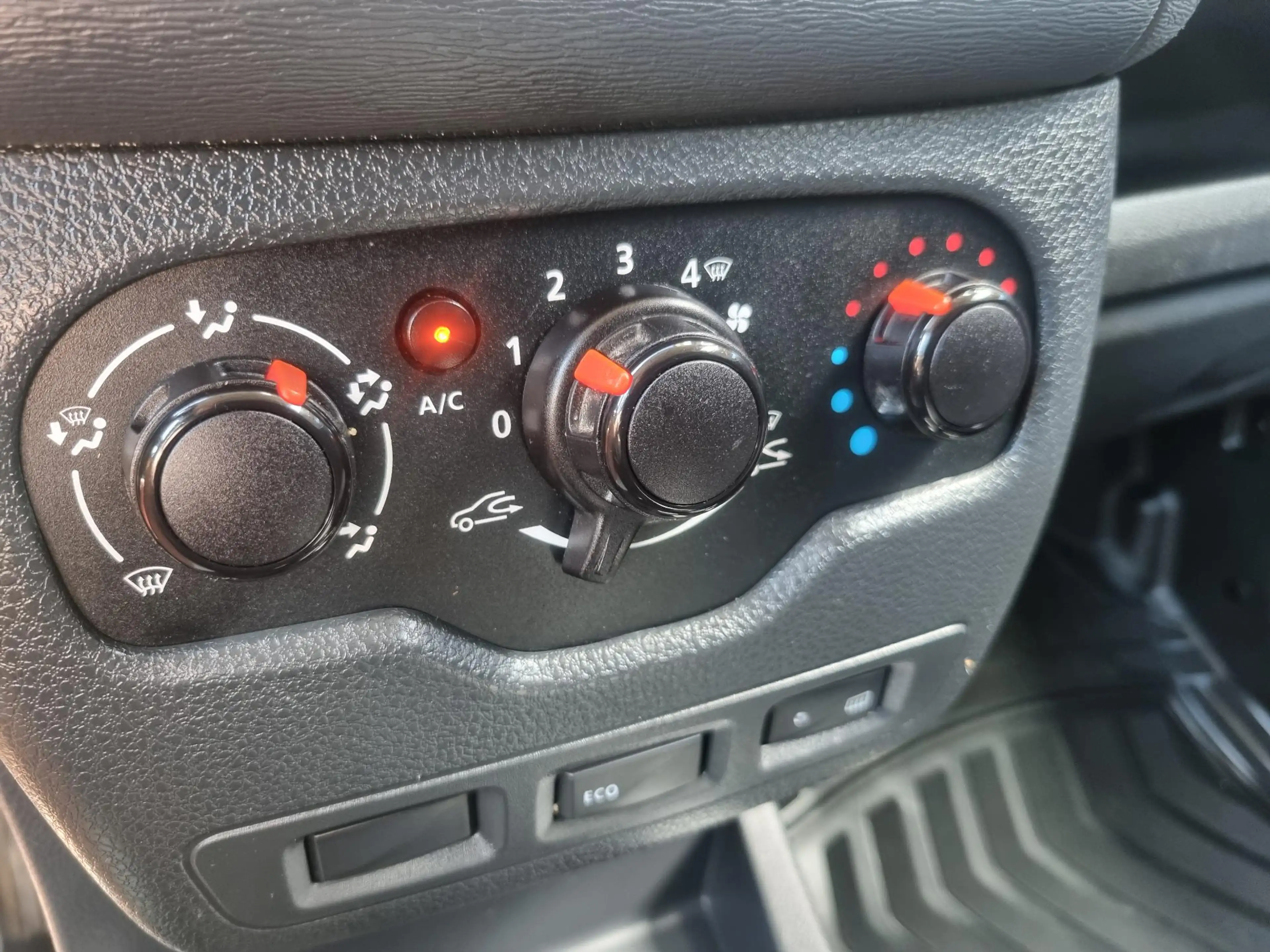 Dacia Dokker 1.3 TCe Bestel INCL. BTW + BPM / 2x ZIJSCHUIFDEUR — photo 9