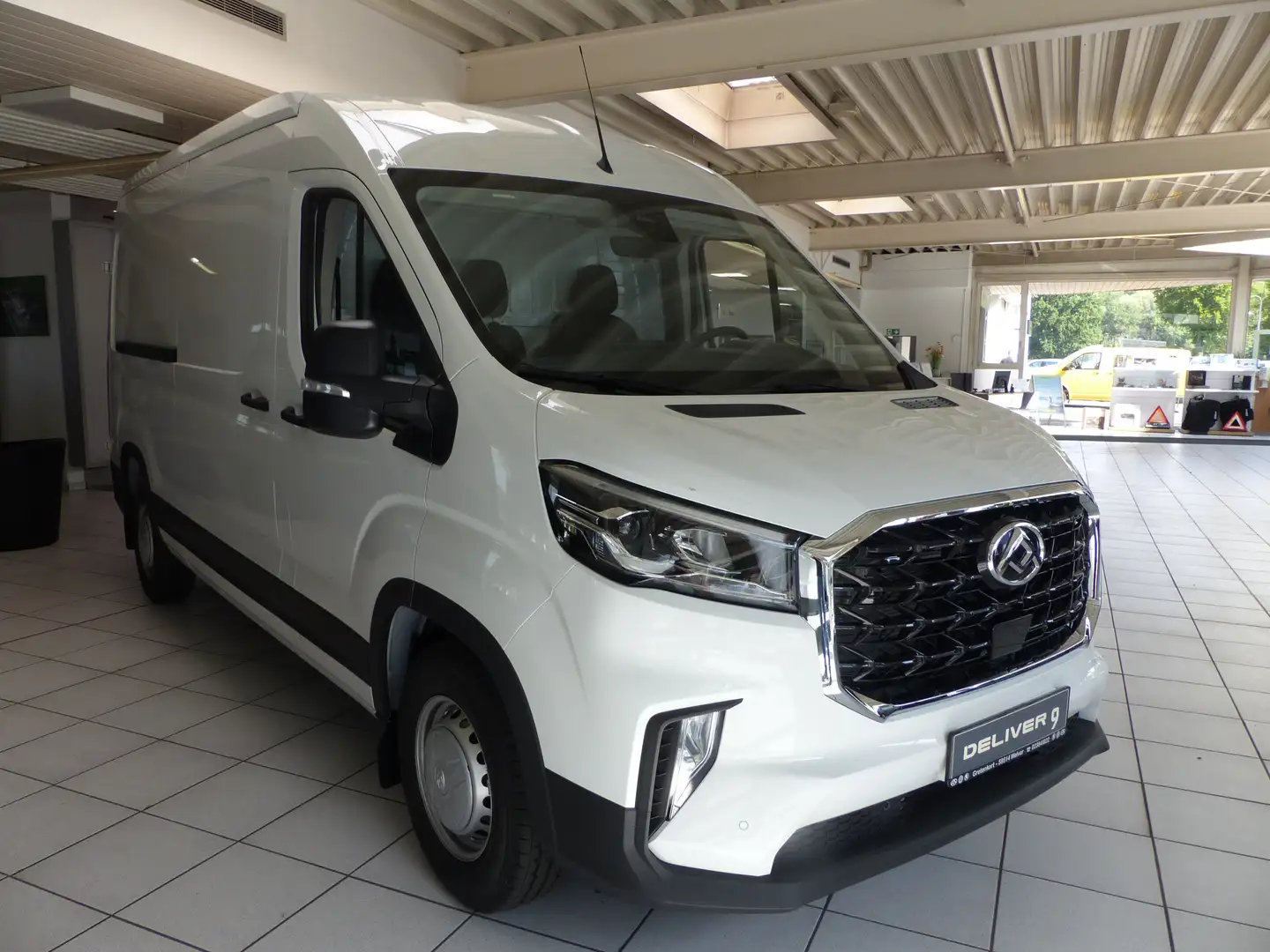 Maxus Deliver 9 Diesel NEUWAGEN neues Modell Weiß - 2