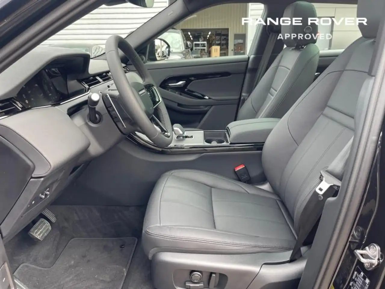 Land Rover Range Rover Evoque 2026 — фото 7