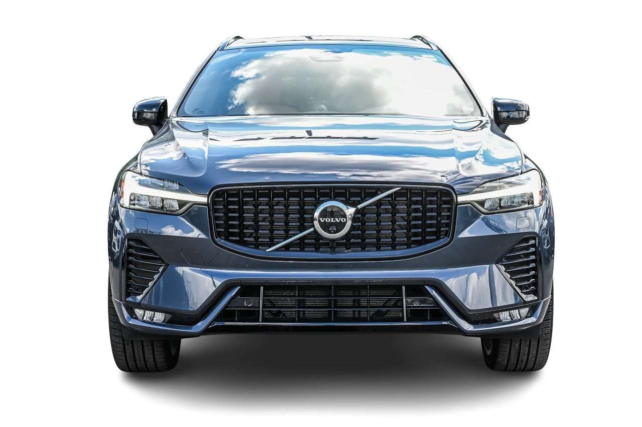 2023 Volvo XC60 B6 AWD Ultimate - Dark Bowers & Wilkins - 21s / Bo — снимка 1