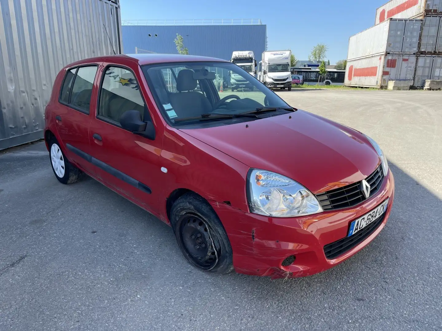 Renault Clio Clio 1.2 60 eco2 Campus Authentique Rouge - 2