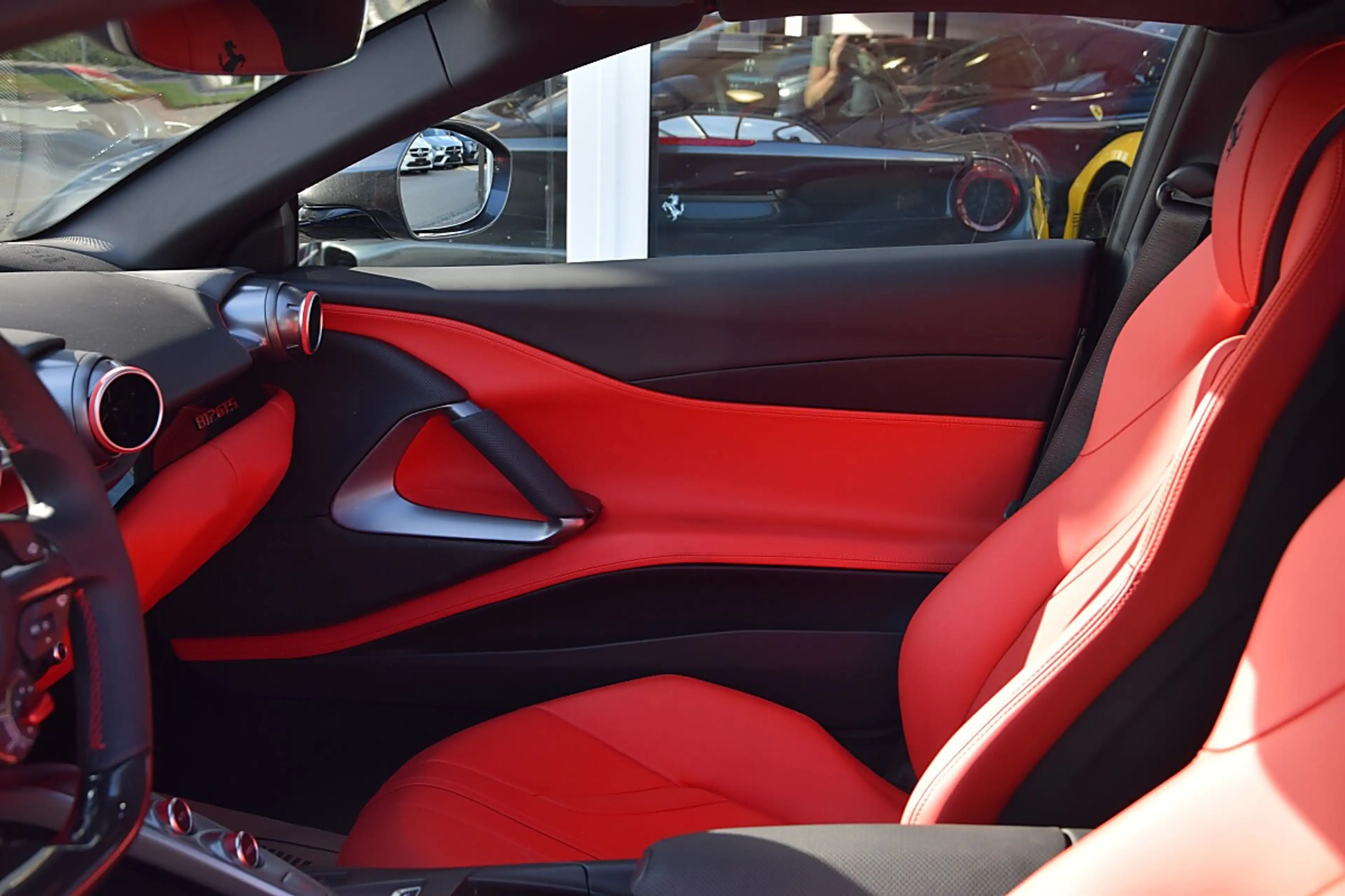 Ferrari 812 GTS *ADAS Full*Surround View*1.Hand*Carbon LED* — photo 5