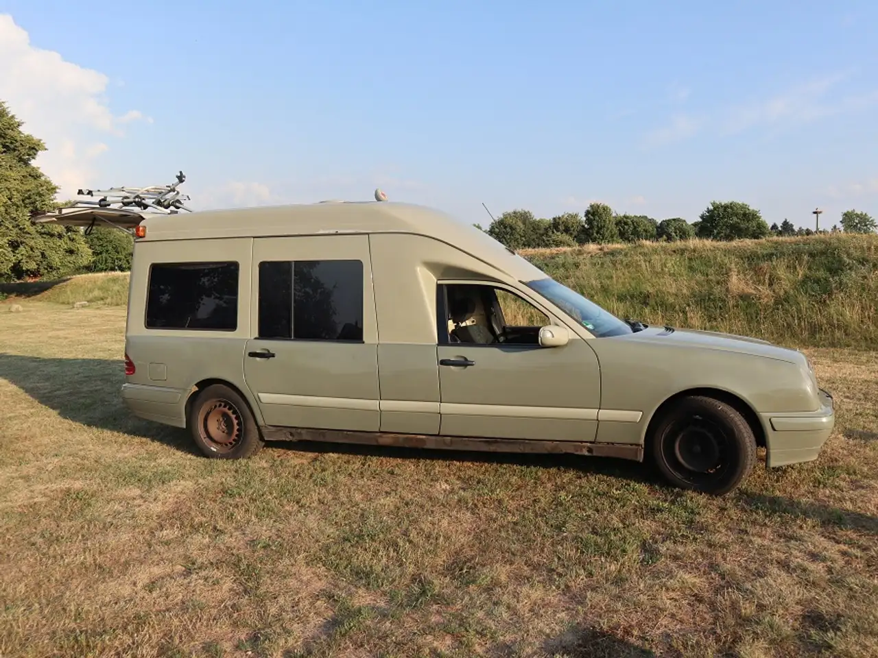 Mercedes-Benz 220 Mercedes Ambulanz, Binz Aufbau, foto 9