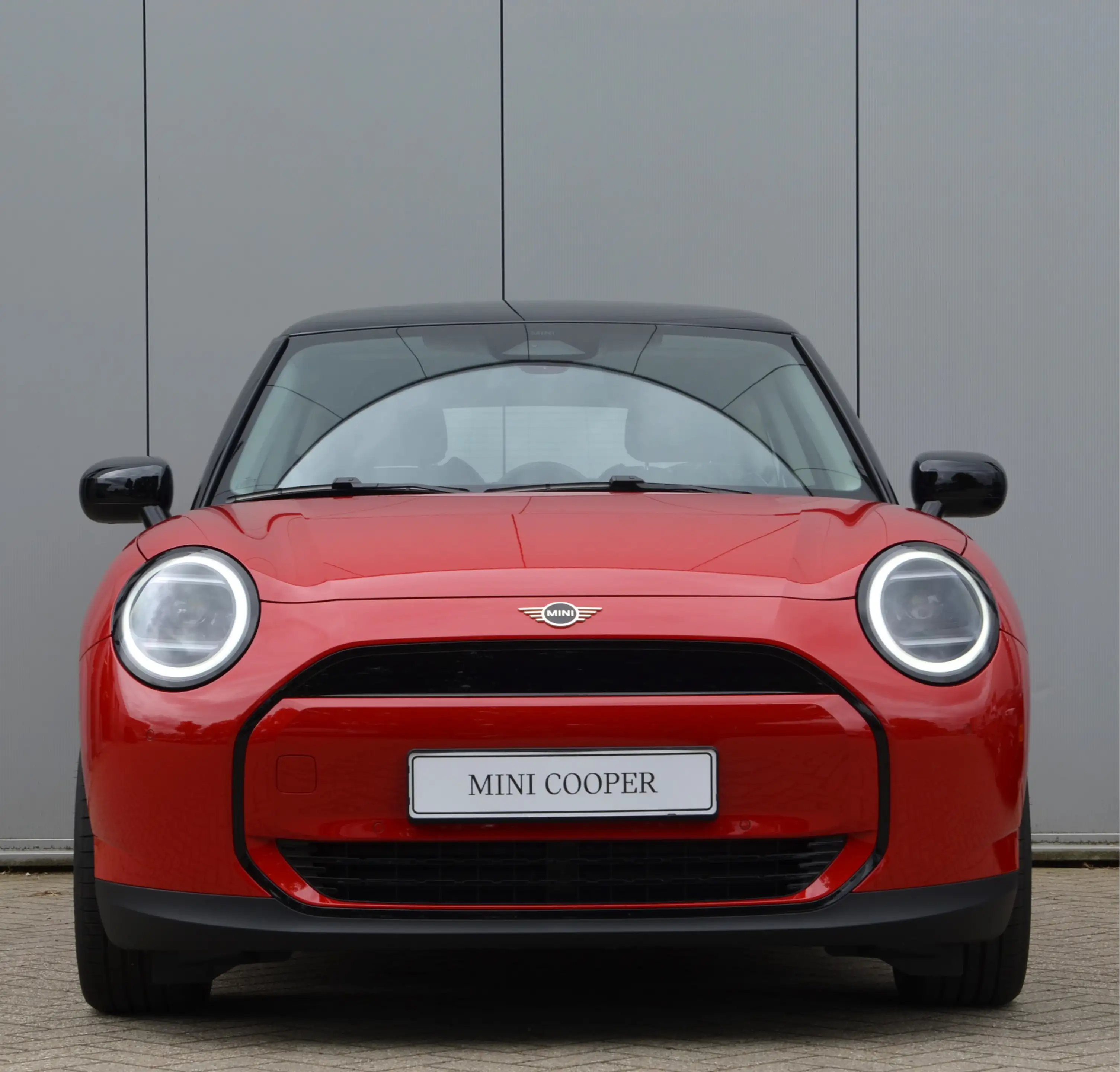 MINI Cooper E Hatchback / Classic / Pakket S / 17 inch Parallel — photo 2