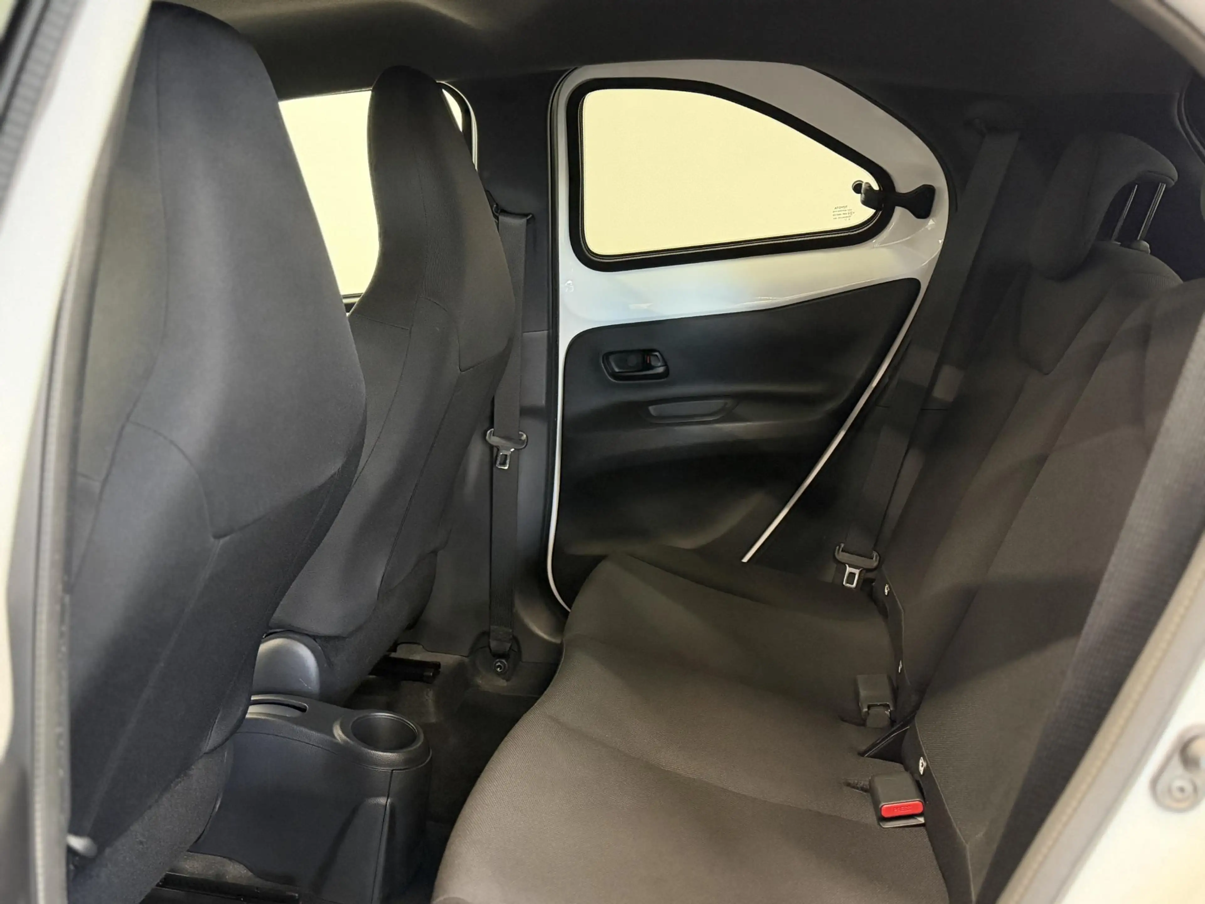 Toyota Aygo X 1.0 VVT-i Automaat Pulse Navigatie Apple Carplay/A — photo 15