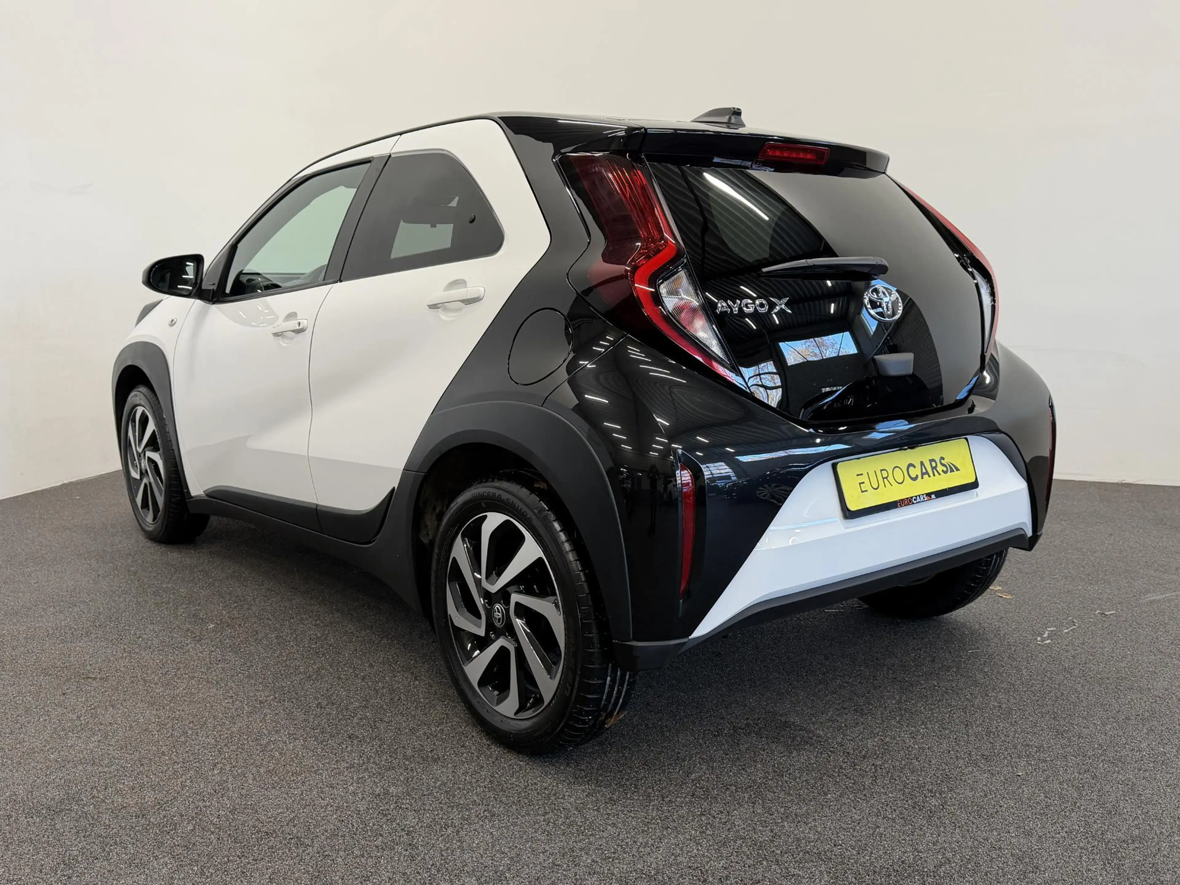 Toyota Aygo X 1.0 VVT-i Automaat Pulse Navigatie Apple Carplay/A — photo 6