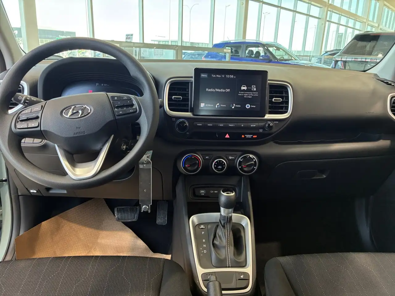 Hyundai Venue снимка Hyundai Venue