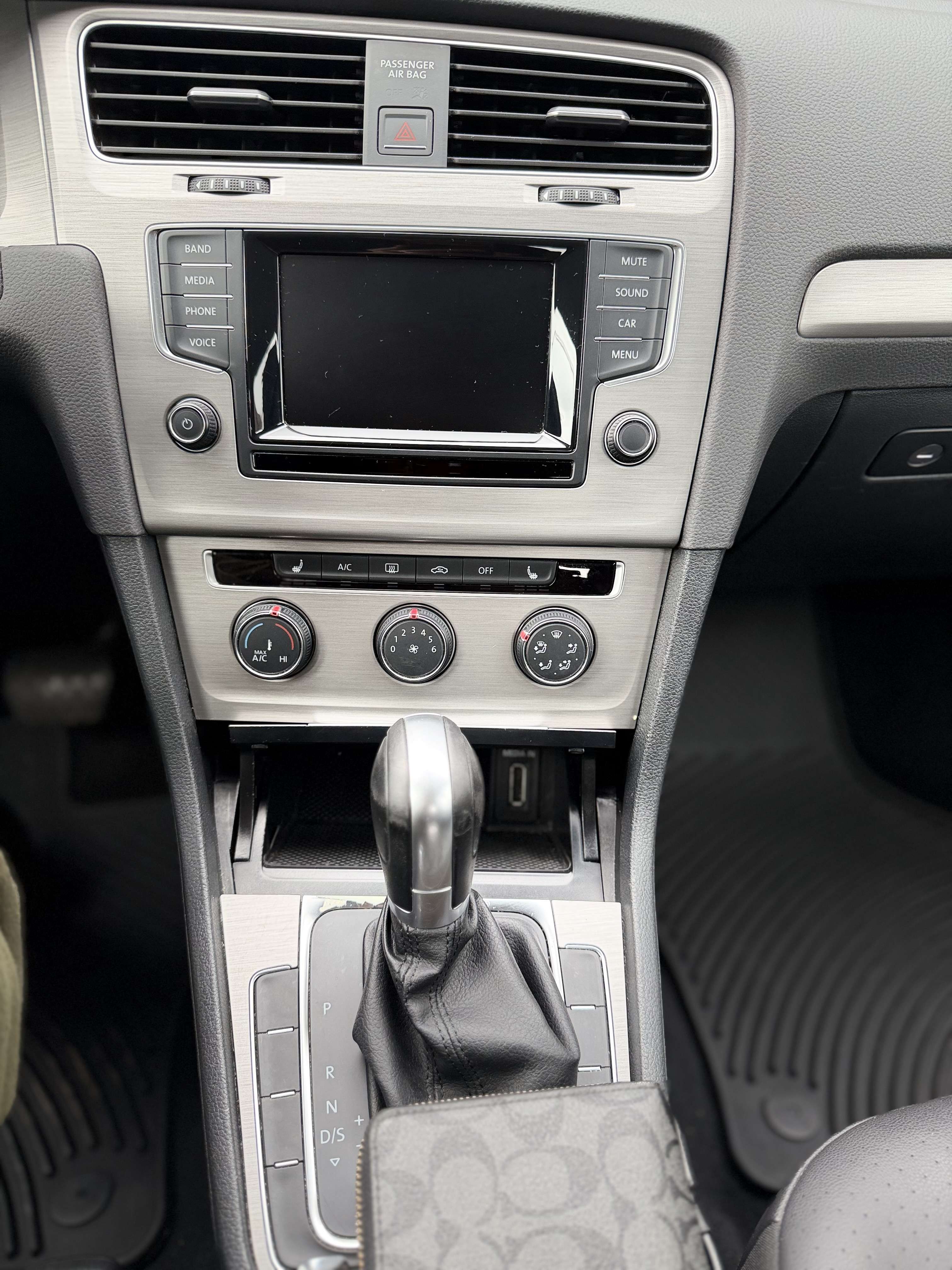 2015 Volkswagen Golf Comfortline thumb 12