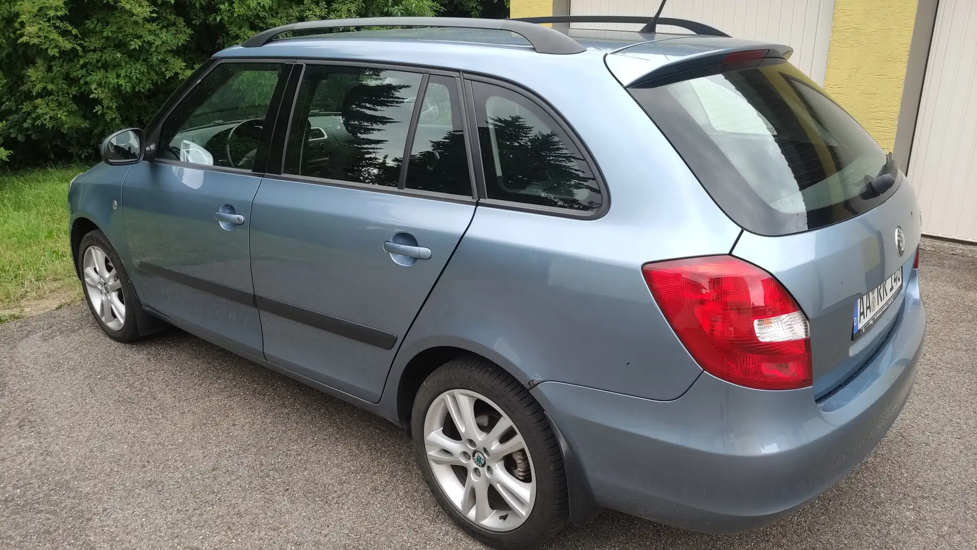 Skoda Fabia Sport ** 1.Hand ** NR ** Grau - 2