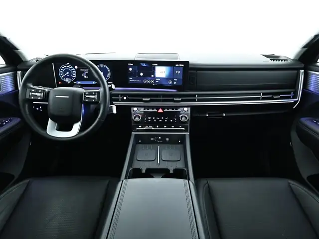 Hyundai Santa Fe view 9