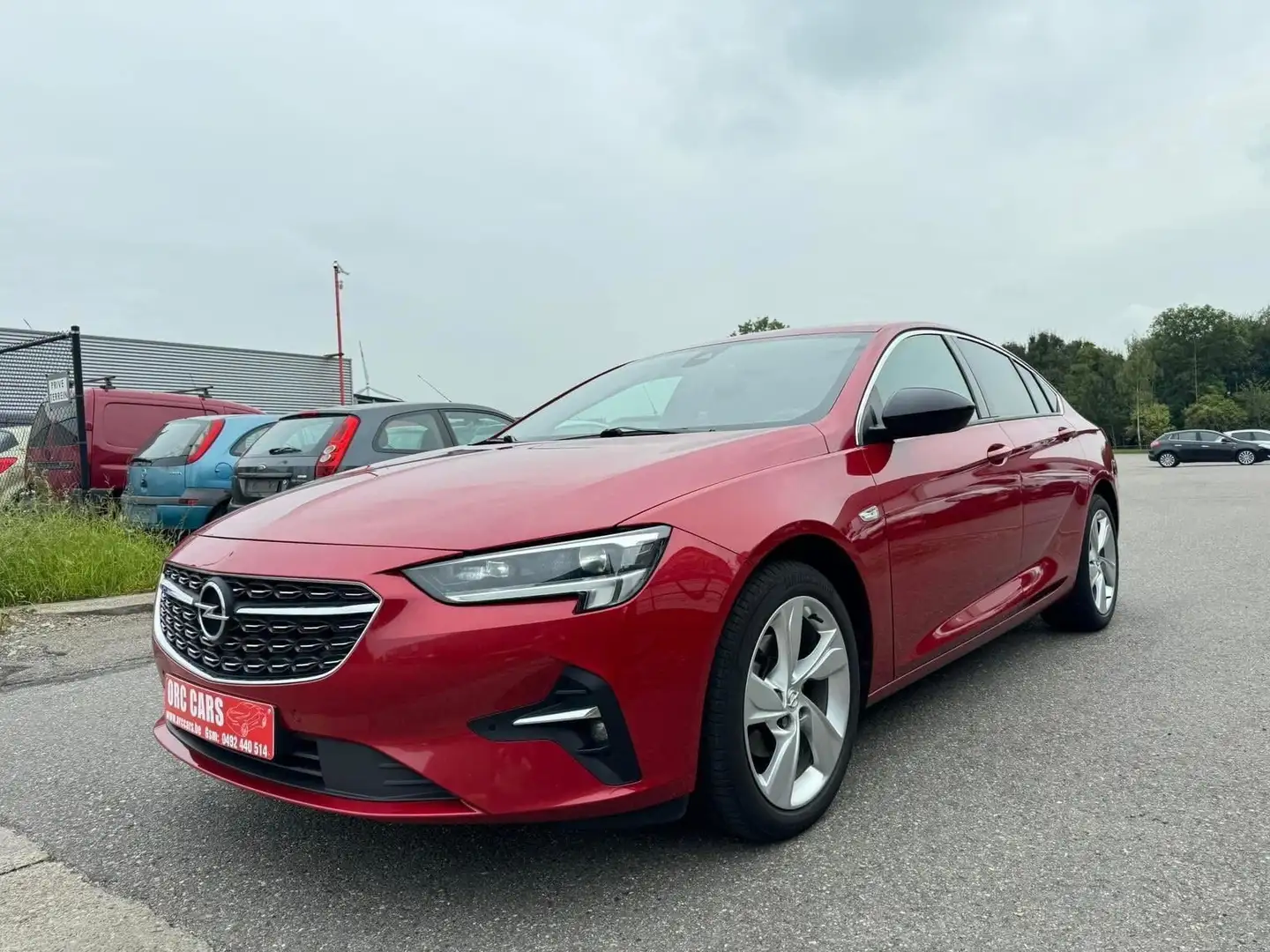 Opel Insignia Grand Sport 1.5D*NAVI*CAMERA*LEDER*GARANTIE Rojo - 2