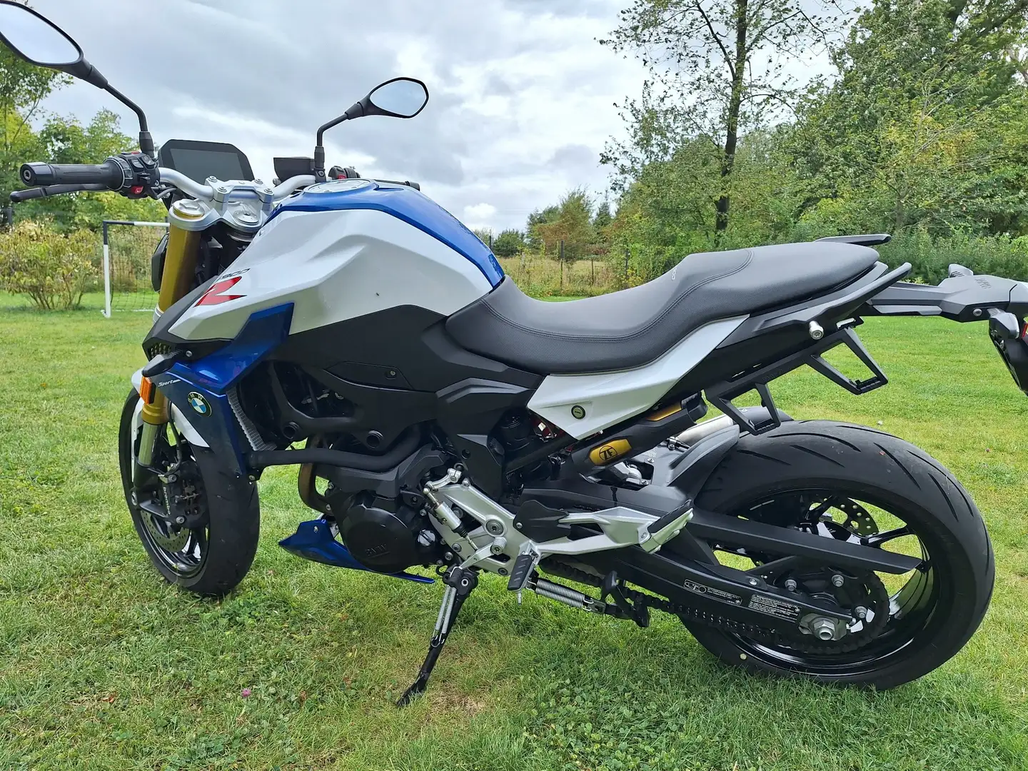 BMW F 900 R Wit - 2
