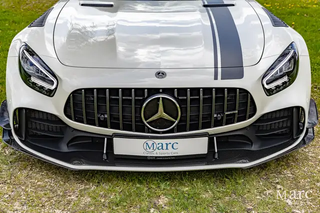 Mercedes-Benz Amg GT view 9