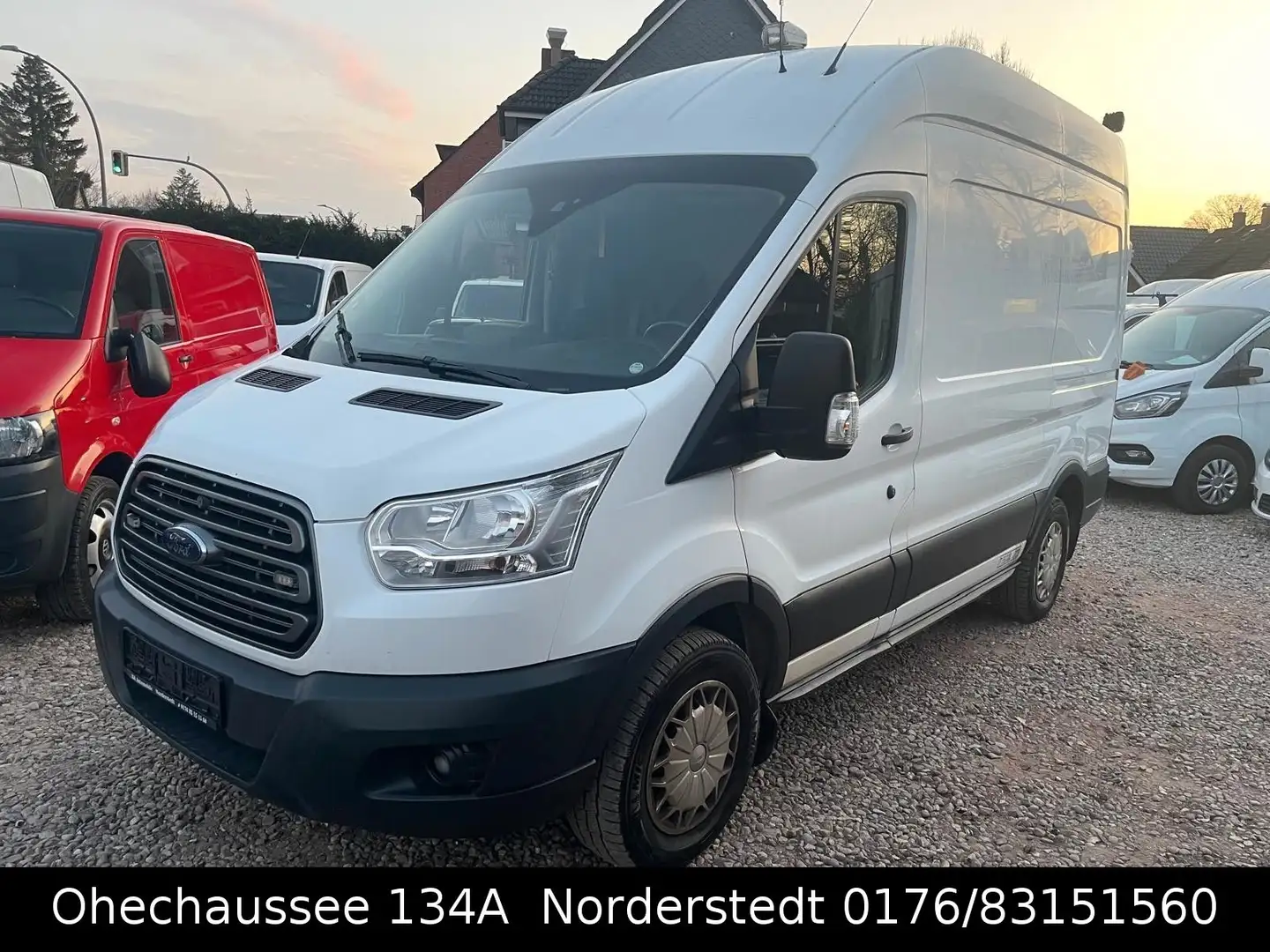 Ford Transit 2.2TDCI 155 HK TREND 350 L2H3 RWD Blanc - 1