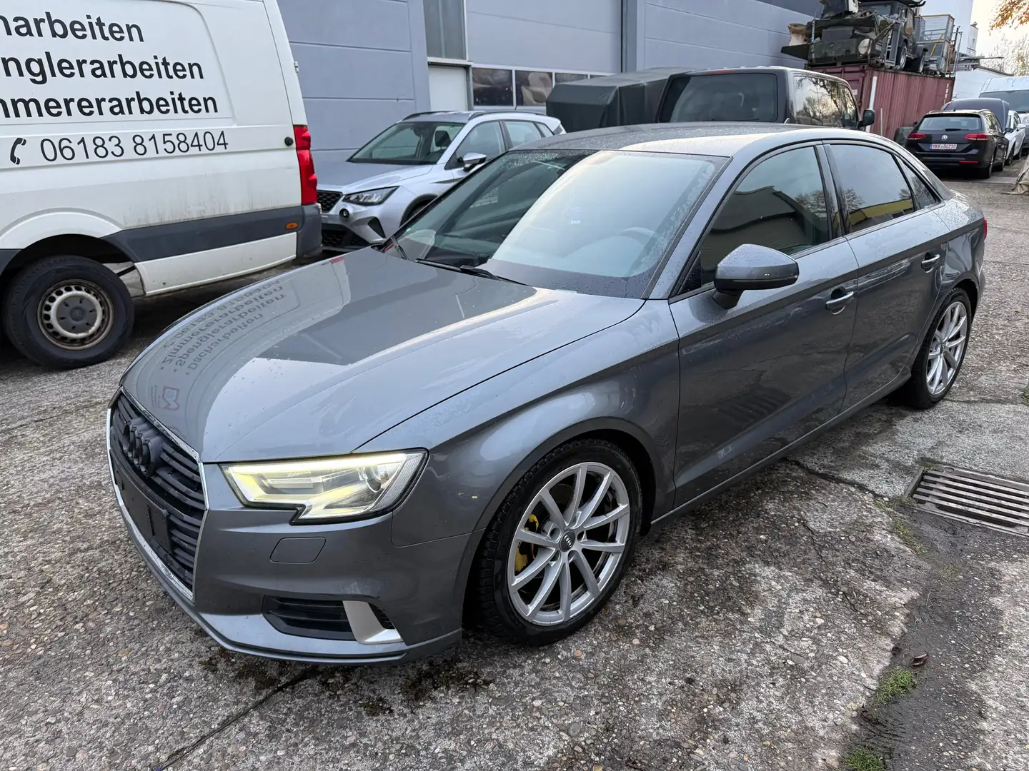 Audi A3 quattro sport Grau - 1