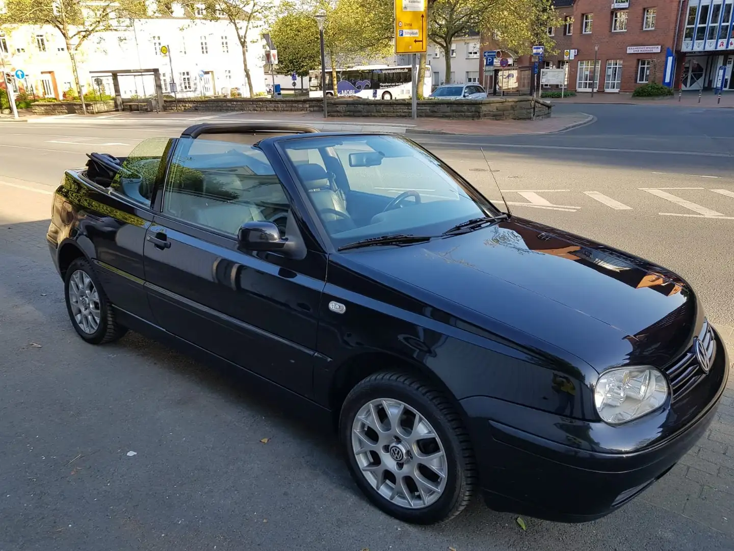 Volkswagen Golf Cabriolet Golf III Cabrio 2.0 Highline Negru - 1