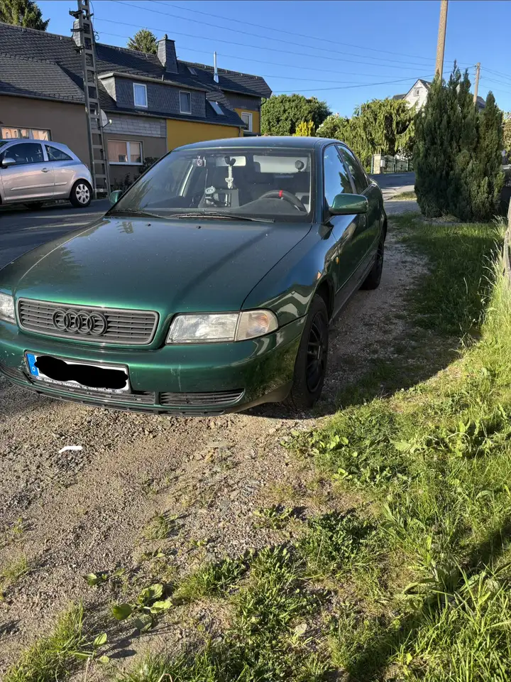 Audi A4 1.8, foto 2