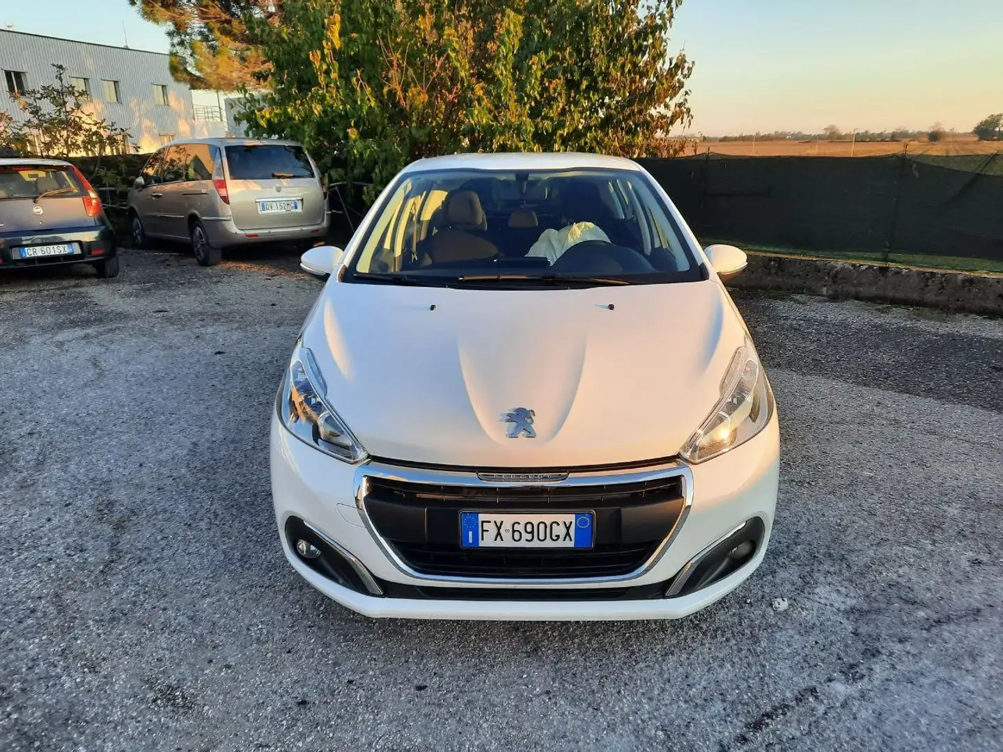 Peugeot 208 208 5p 1.5 bluehdi Active s Weiß - 2