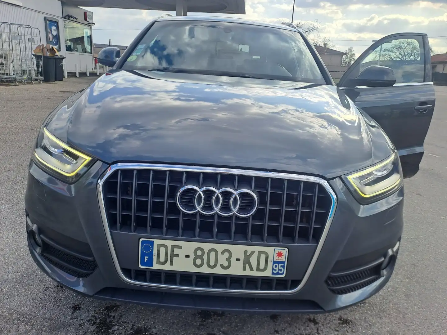 Audi Q3 2.0 TDI 140 ch S line - 1