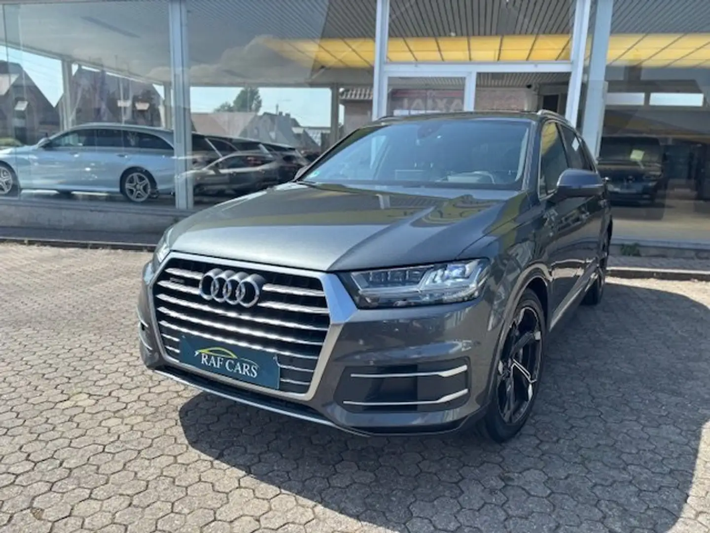 Audi Q7 3.0 TDi V6 Quattro FULL // HANDELAAR // KETTING Grey - 1