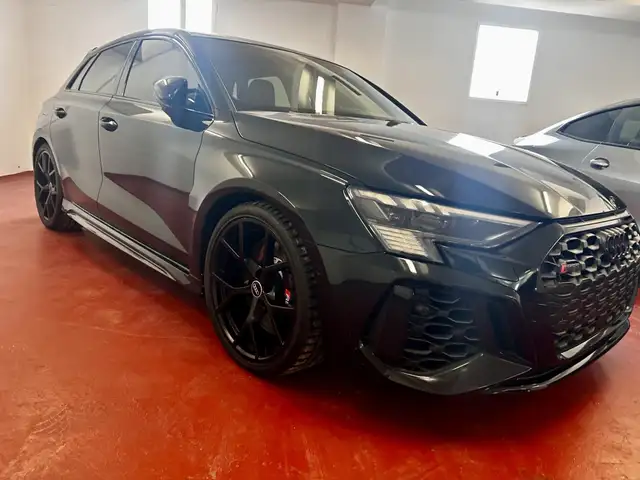 Audi RS3 Sportback quattro S tronic 294kW