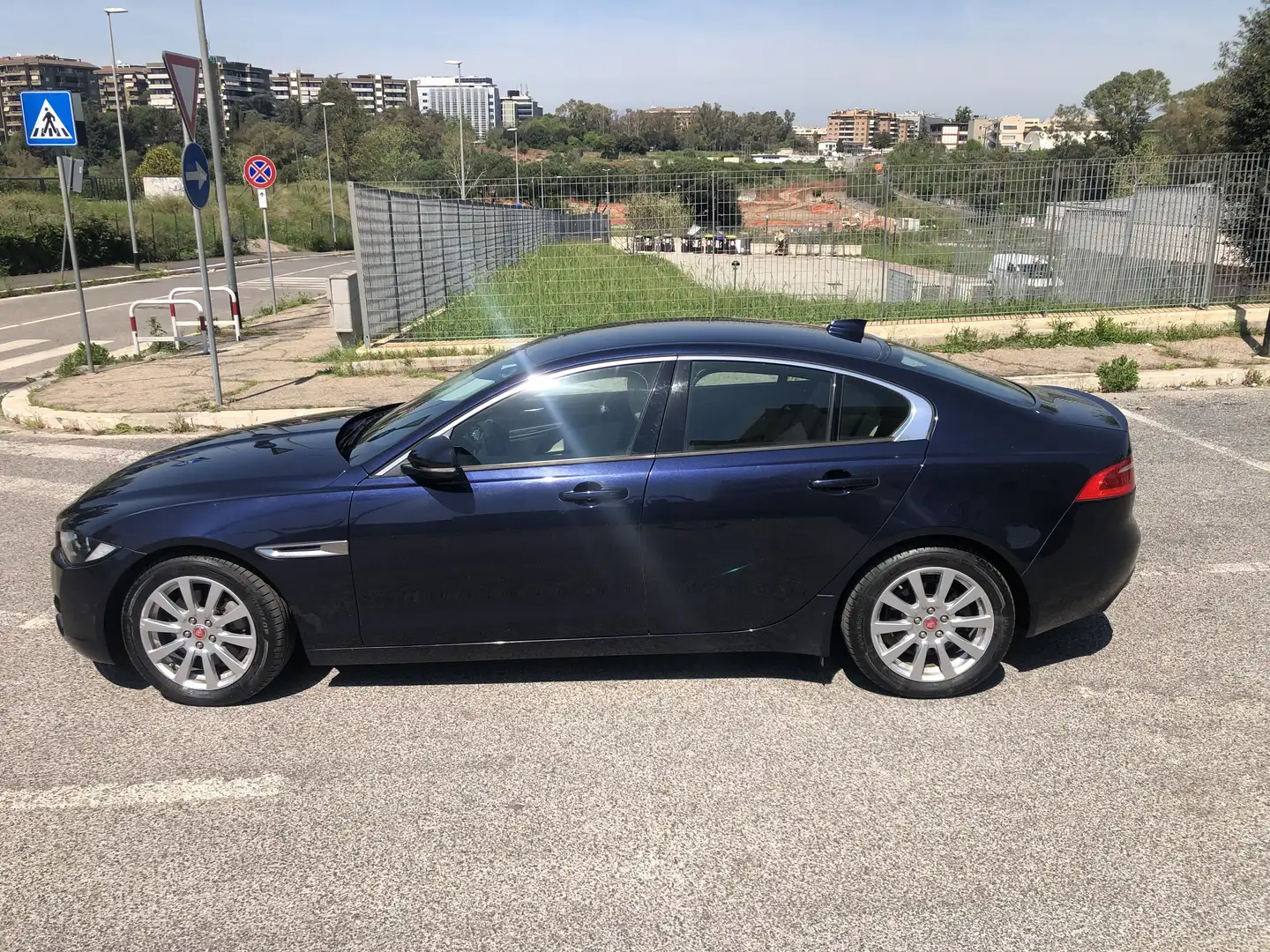 Jaguar XE 2.0d Pure Business edition 180cv auto - 2