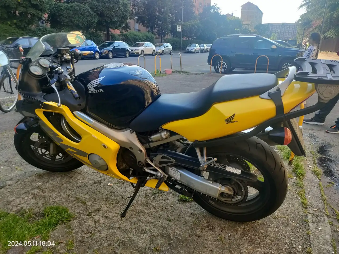 Honda CBR 600 F Giallo - 2