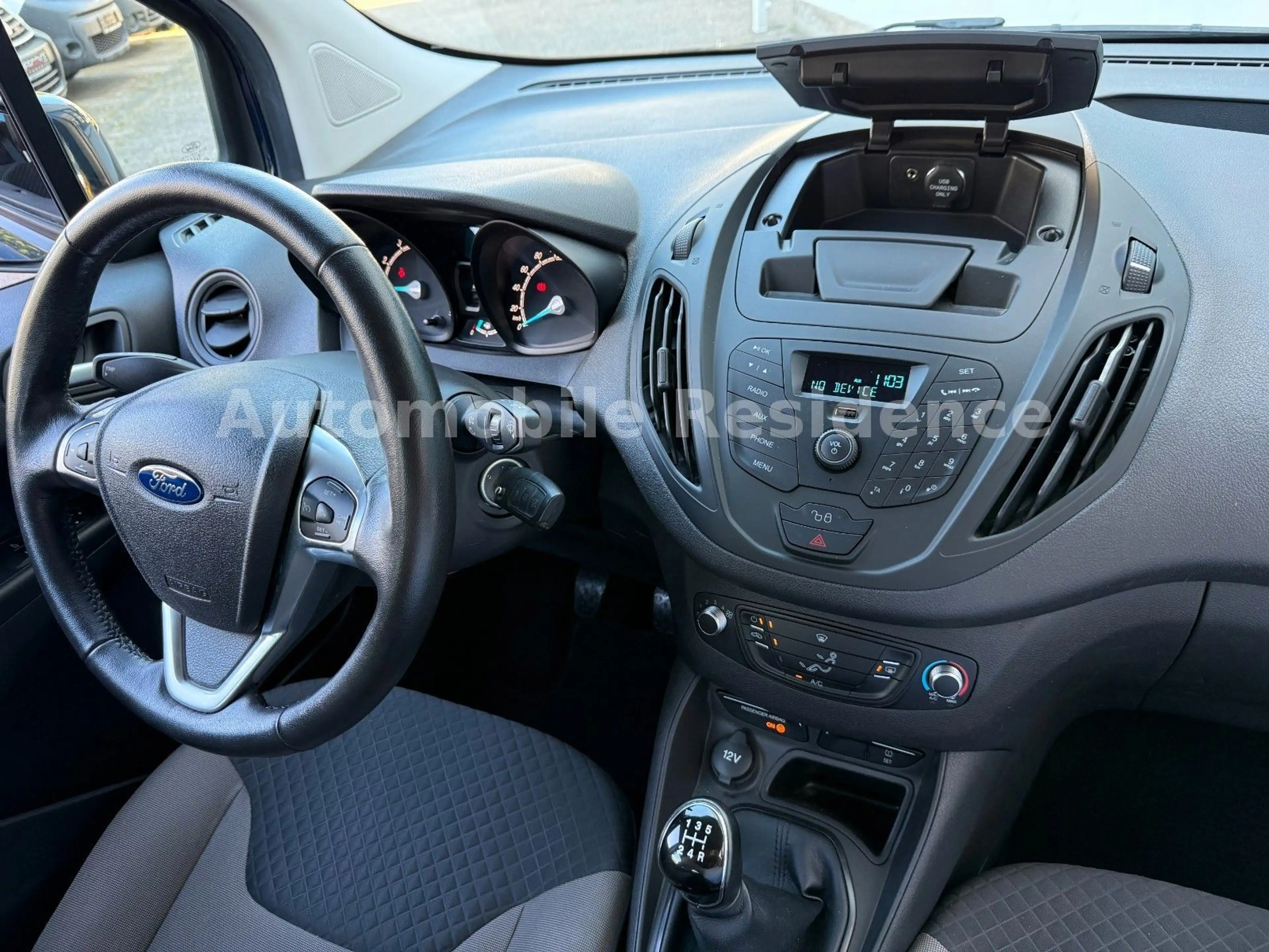 Ford Tourneo Courier 1.0*KLIMA*PDC*E-PAKET*1HD*TOP* — photo 13