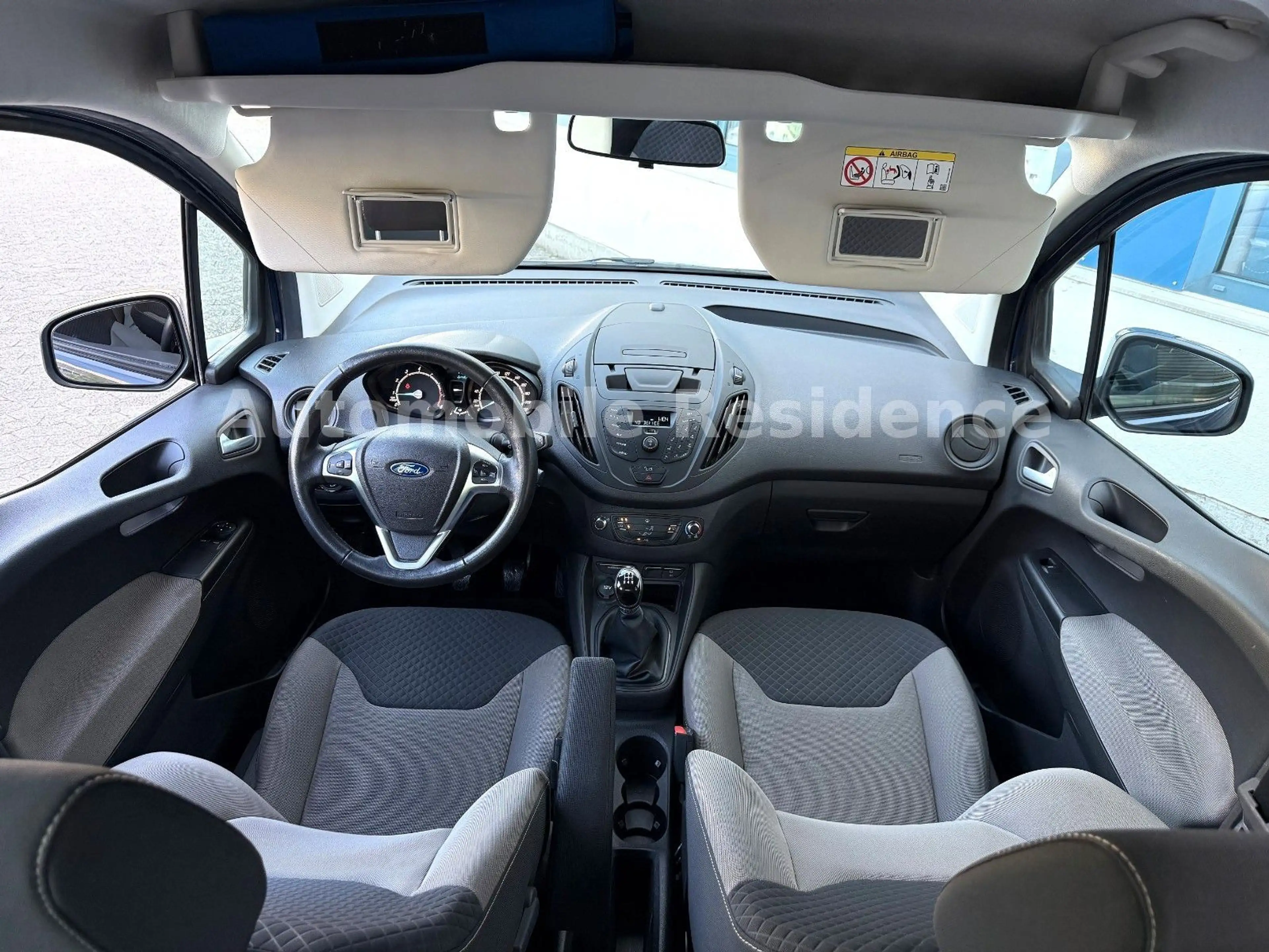 Ford Tourneo Courier 1.0*KLIMA*PDC*E-PAKET*1HD*TOP* — photo 5