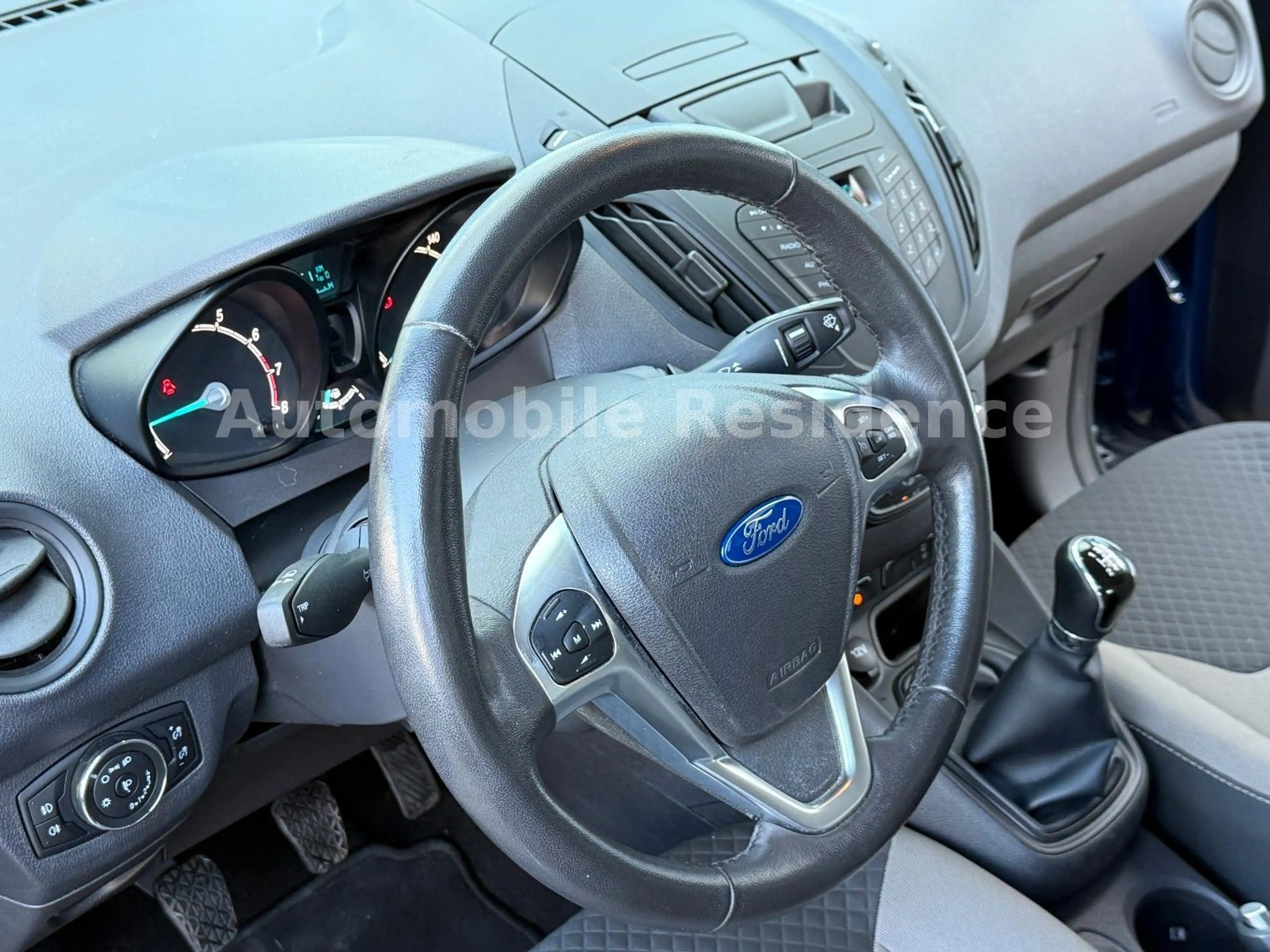 Ford Tourneo Courier 1.0*KLIMA*PDC*E-PAKET*1HD*TOP* — photo 12