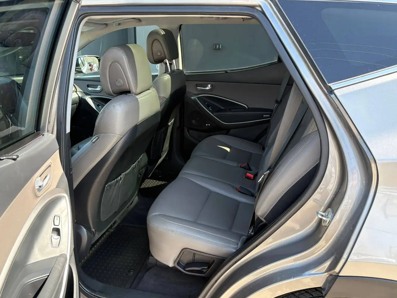 Hyundai SANTA FE снимка Hyundai SANTA FE