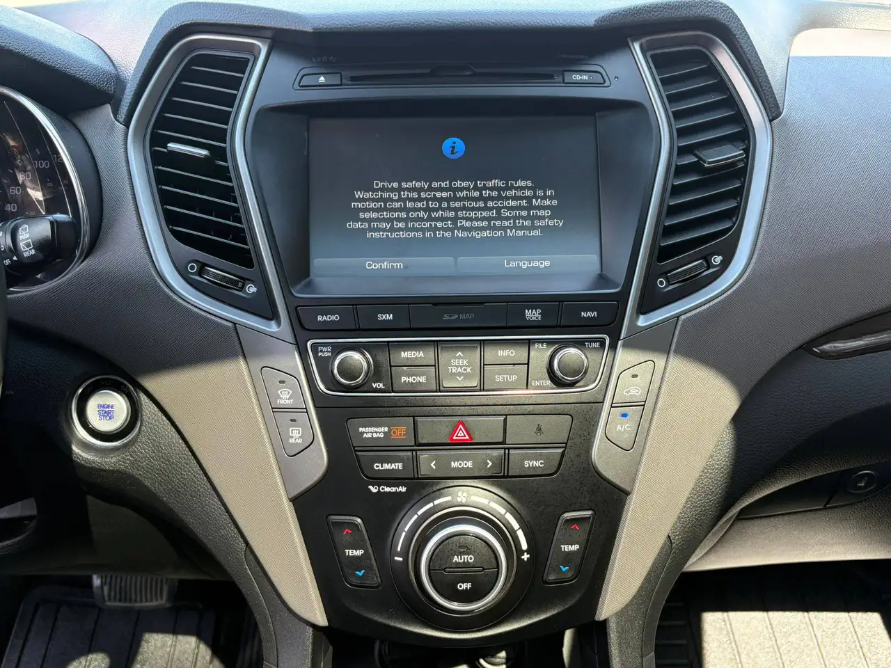 Hyundai SANTA FE снимка Hyundai SANTA FE