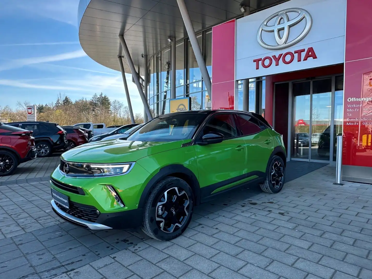 Opel Mokka-E Ultimate, NAVI,LED,KAMERA,SITZ-HZG Grün - 2